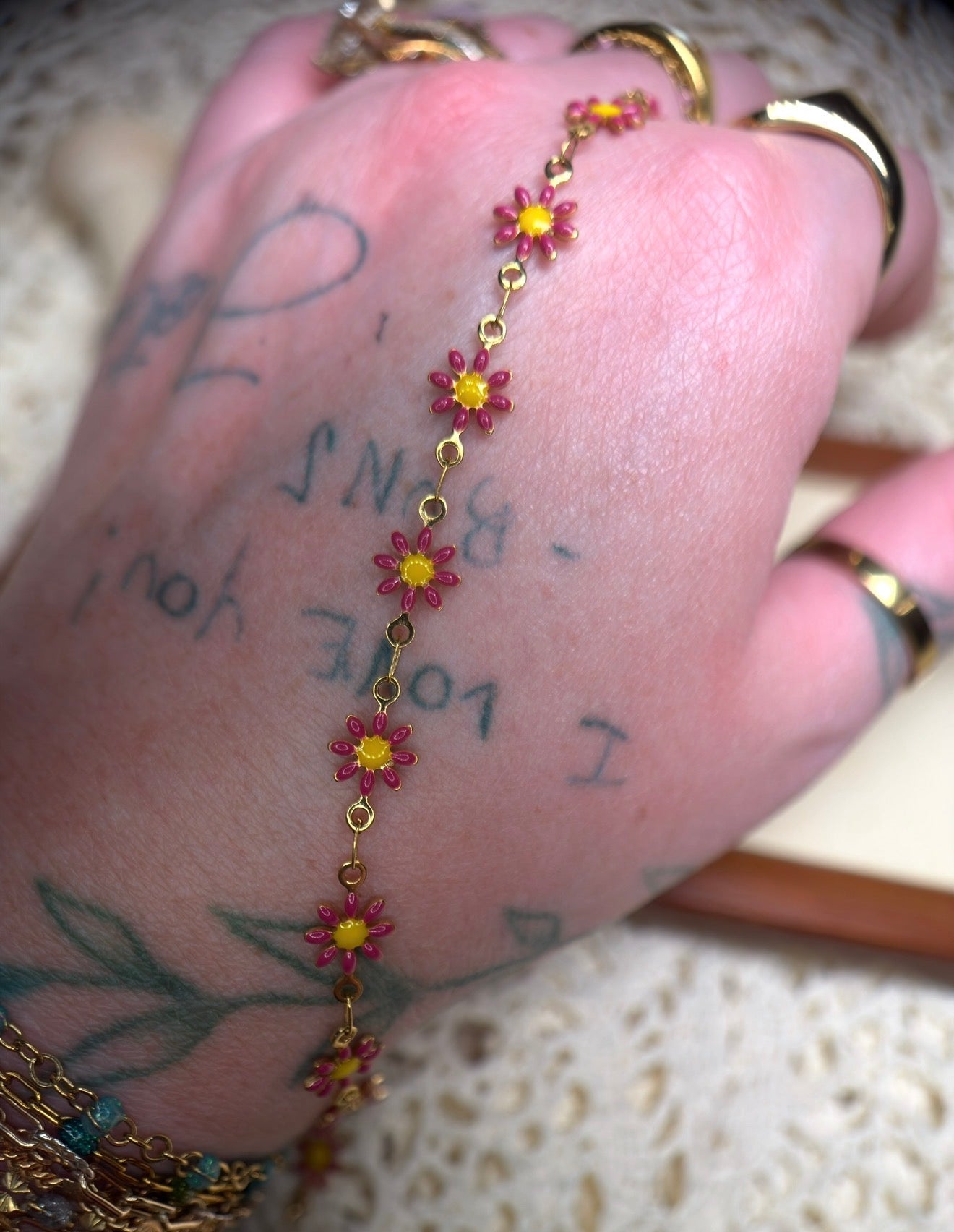 🌸 Blushing Bloom | 14K PVD Gold Pink Daisy Chain