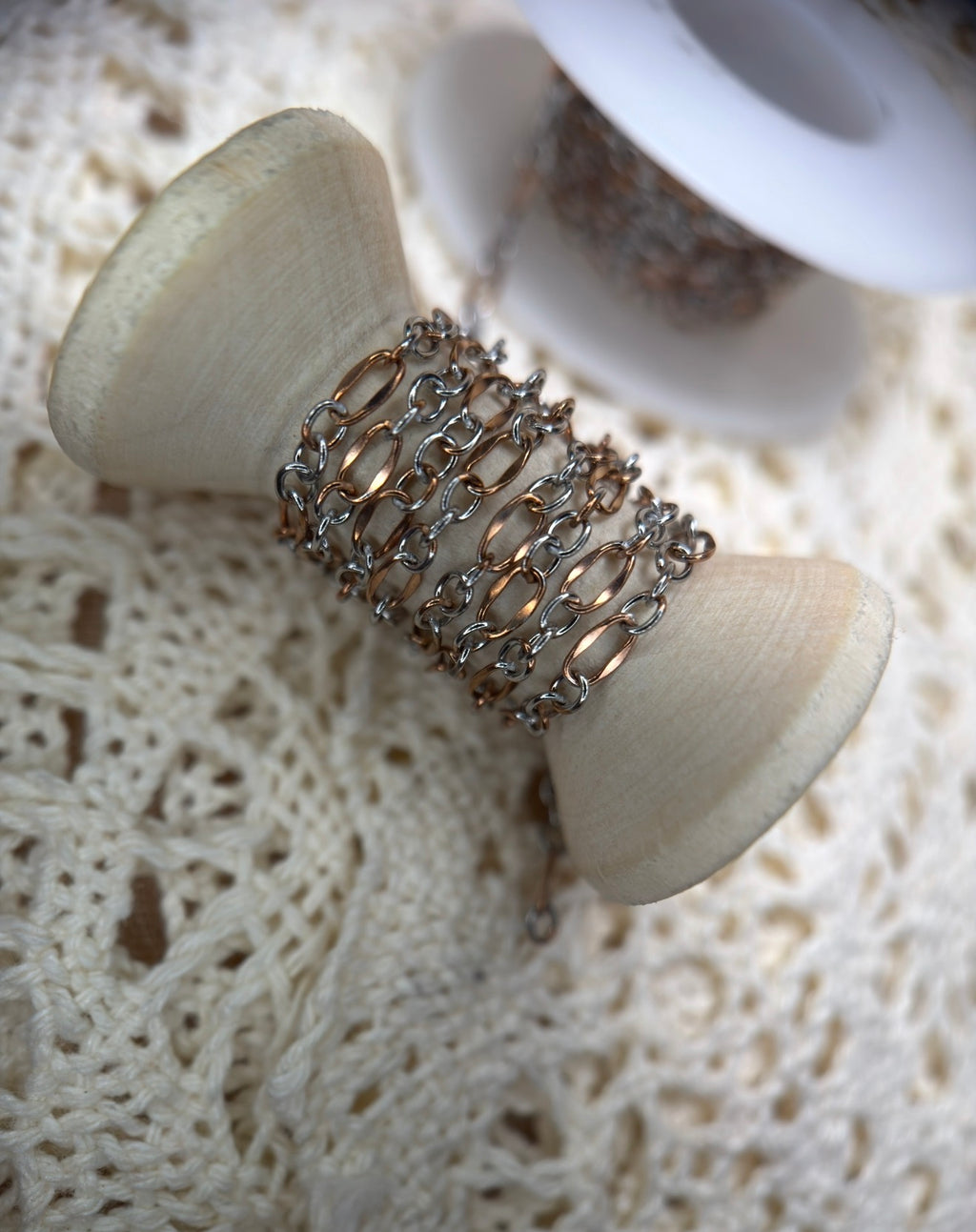 14k PVD Rose Gold Mixed Metal Figaro Chain