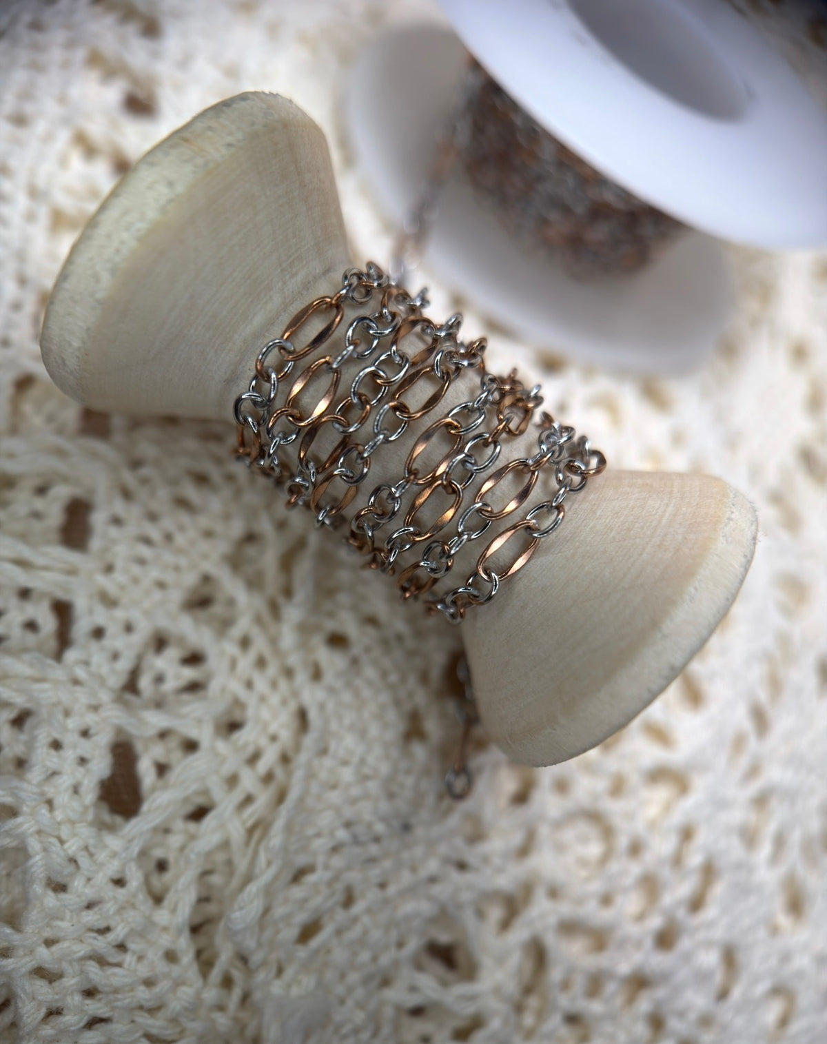 14k PVD Rose Gold Mixed Metal Figaro Chain