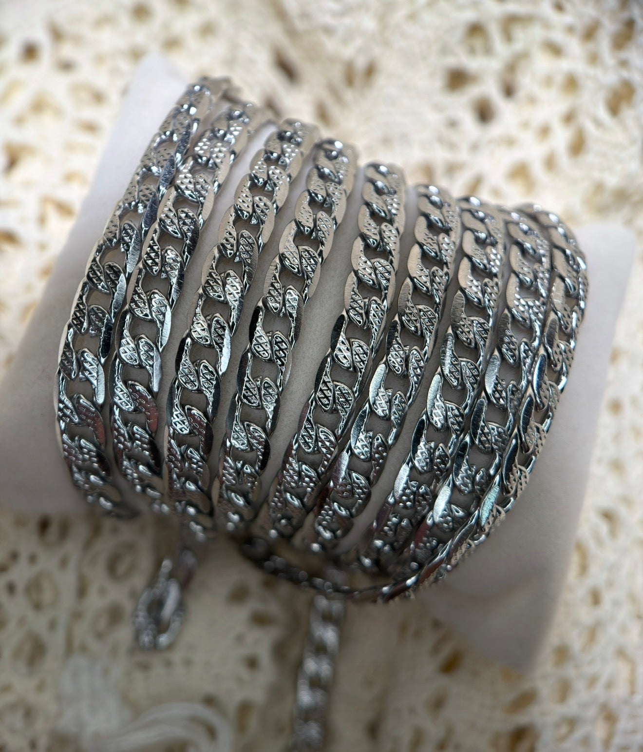The Outlaw Diamond Cut Curb Chain