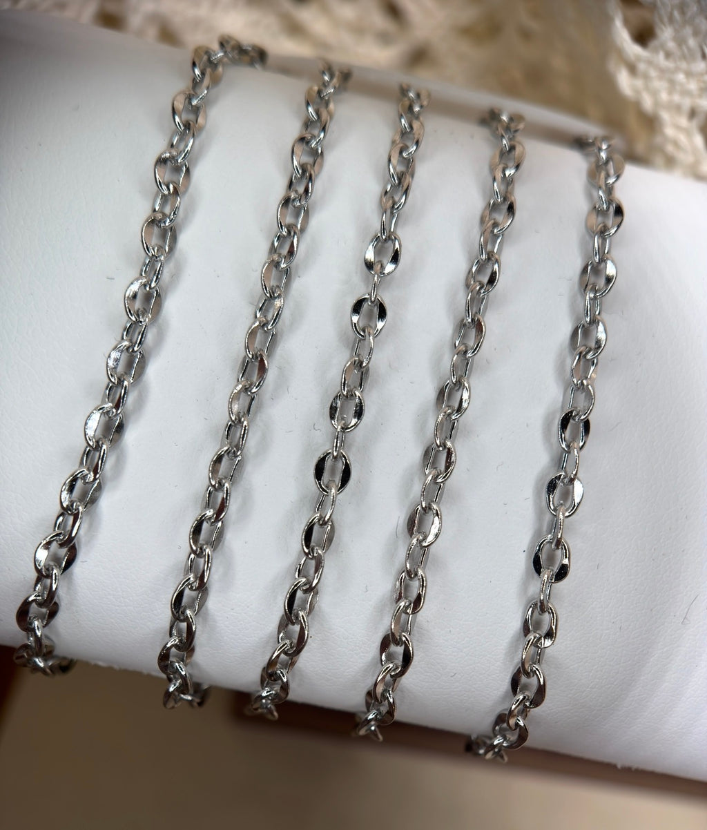 Stride | Open Link Dapped Chain

Available in 14K PVD Gold & 304 Stainless Steel