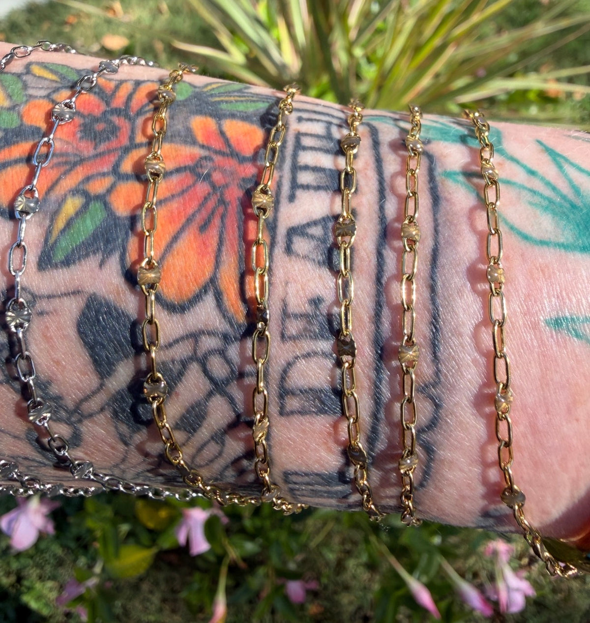 Smoky Aurora Sunburst Paperclip Chain 1:3