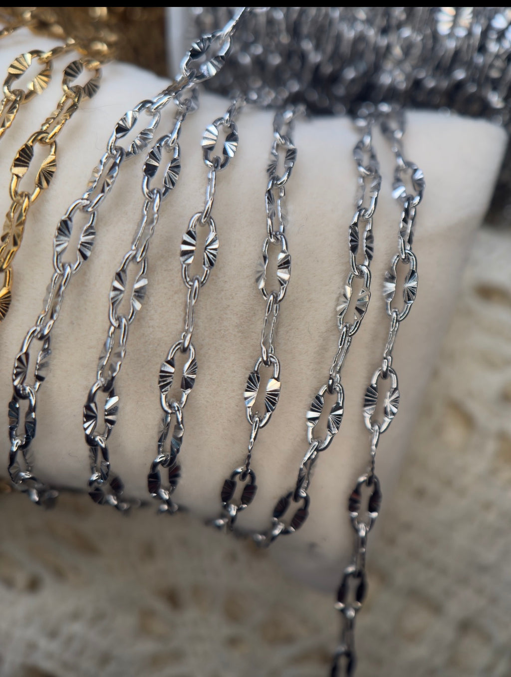 Cattlemen’s Twist | 14K PVD Gold & 316 Surgical Stainless Steel Paper Clip Chain