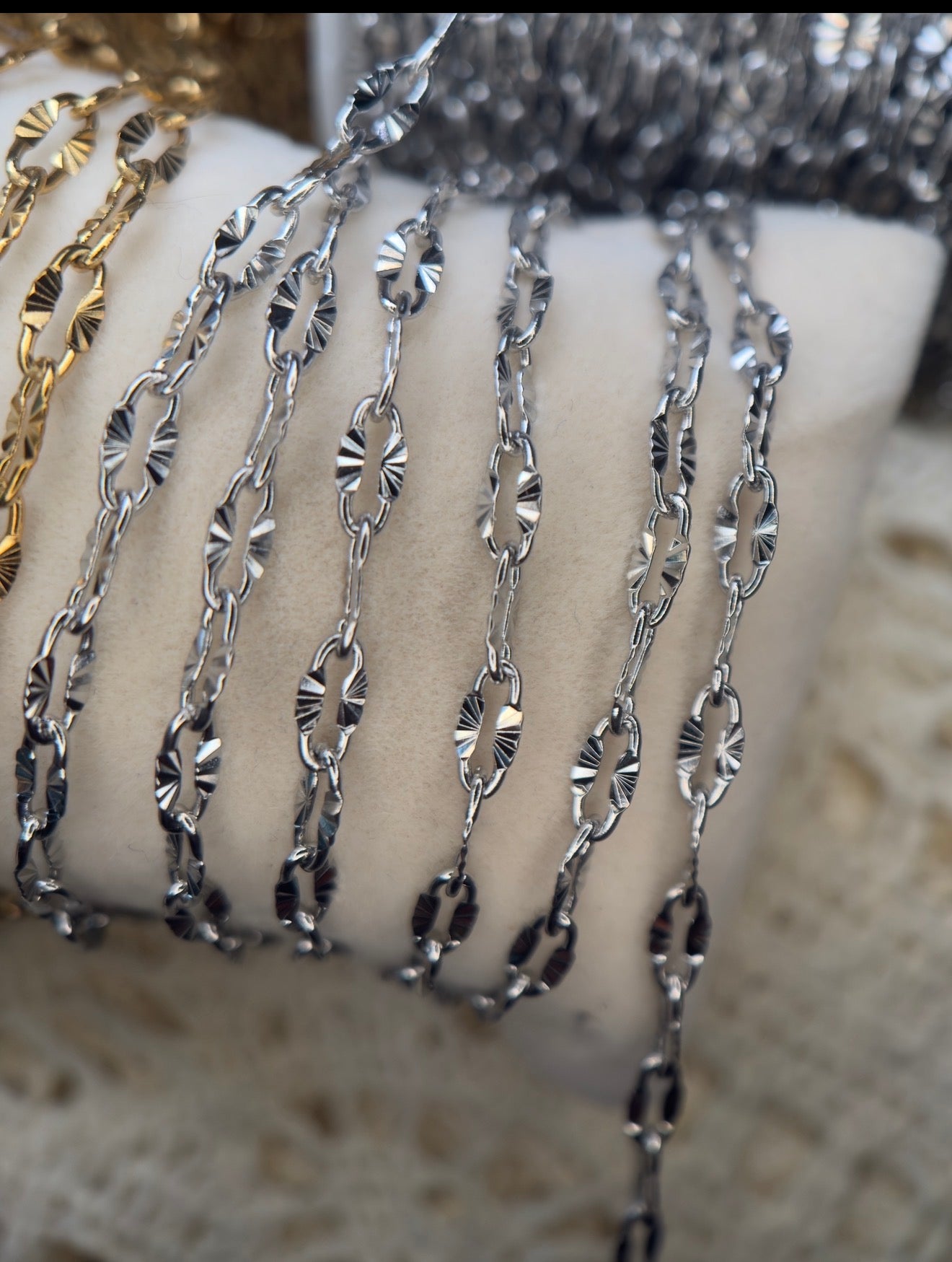 Cattlemen’s Twist | 14K PVD Gold & 316 Surgical Stainless Steel Paper Clip Chain