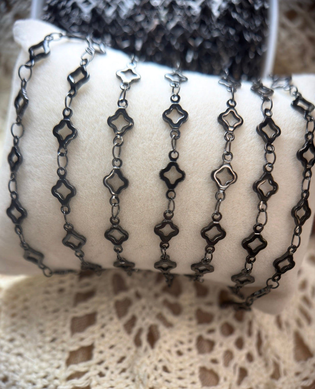 The Luxe Black Clover | Ion-Plated Clover Chain