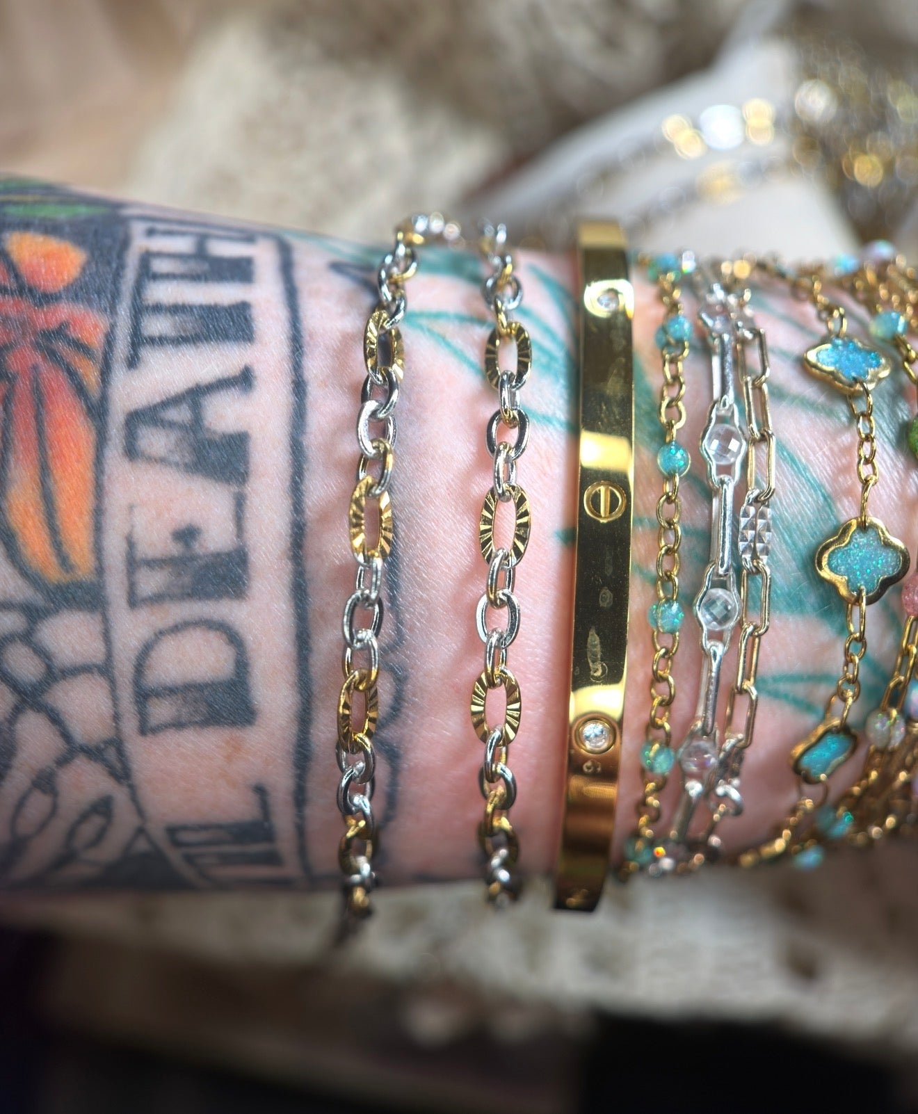 ✨ Triple Threat Textured Oval Chain