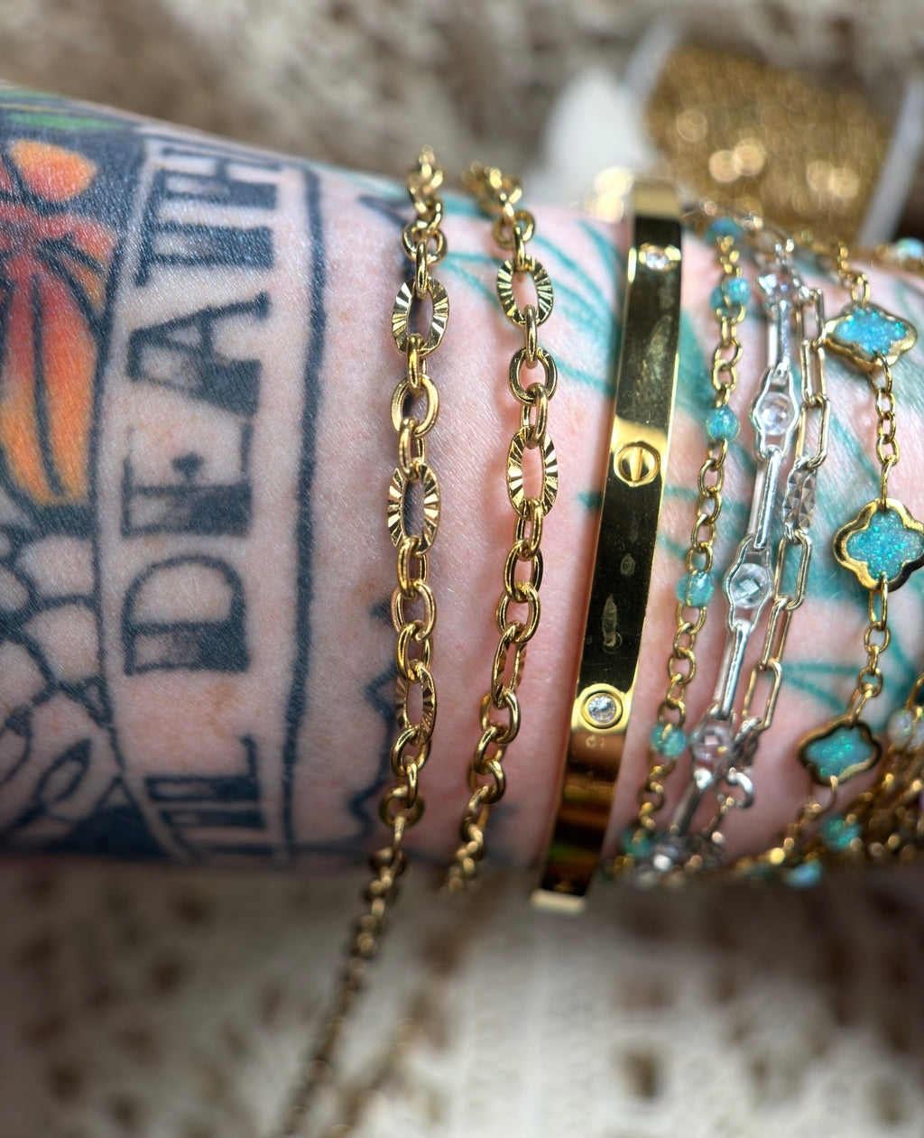 ✨ Triple Threat Textured Oval Chain