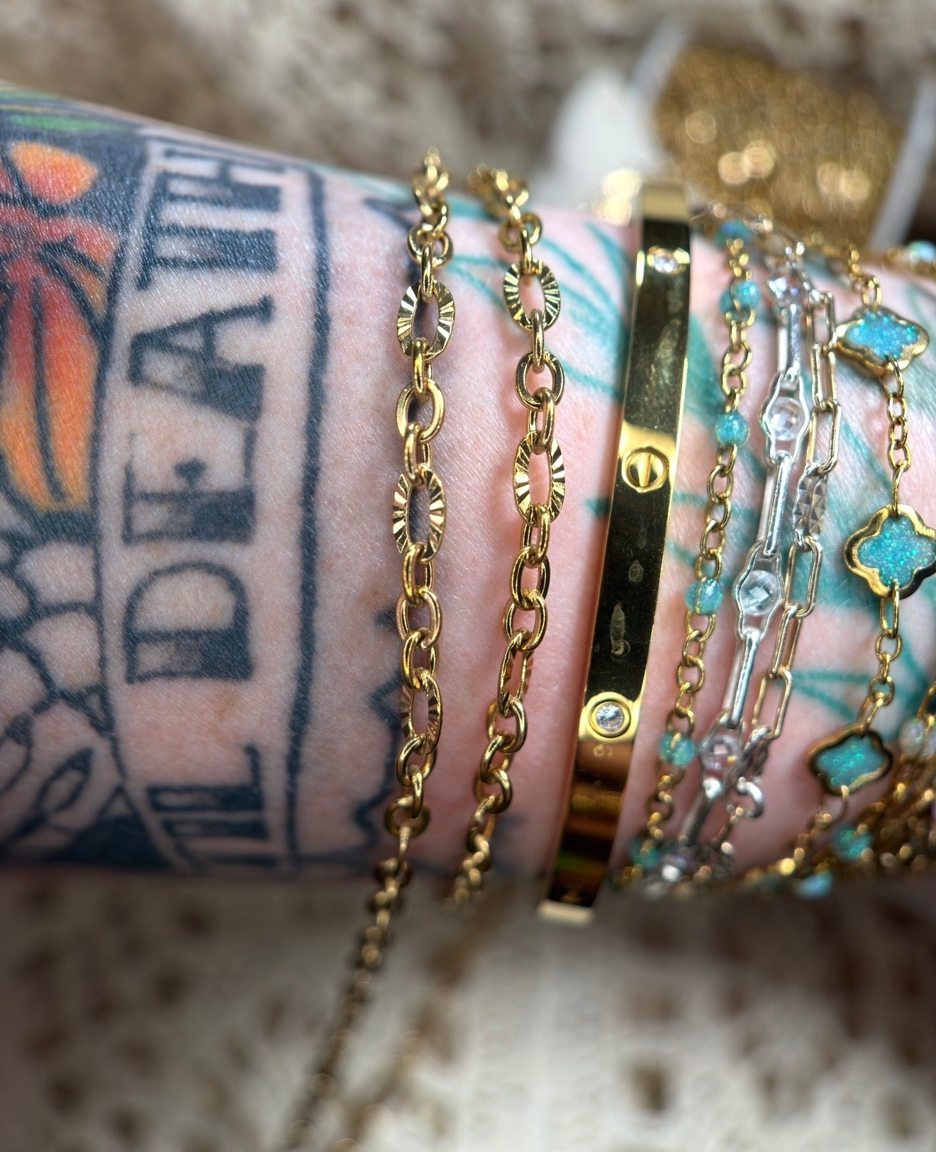 ✨ Triple Threat Textured Oval Chain