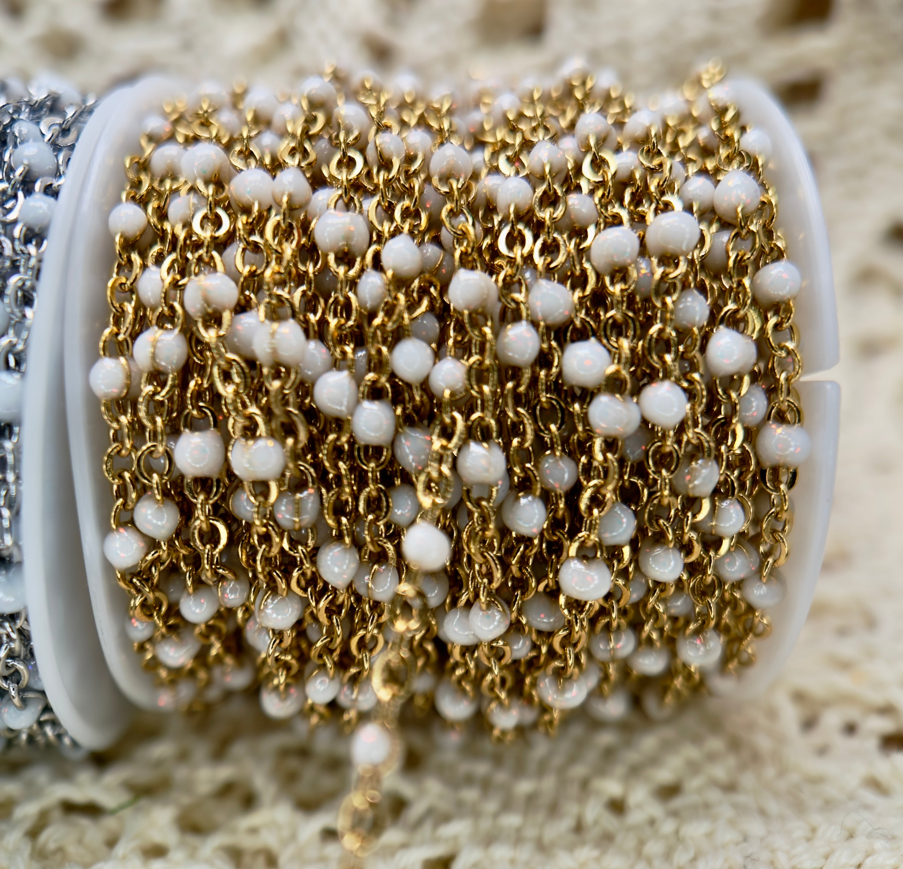 Snowflake Stardust™ Sparkly White Enamel Sat