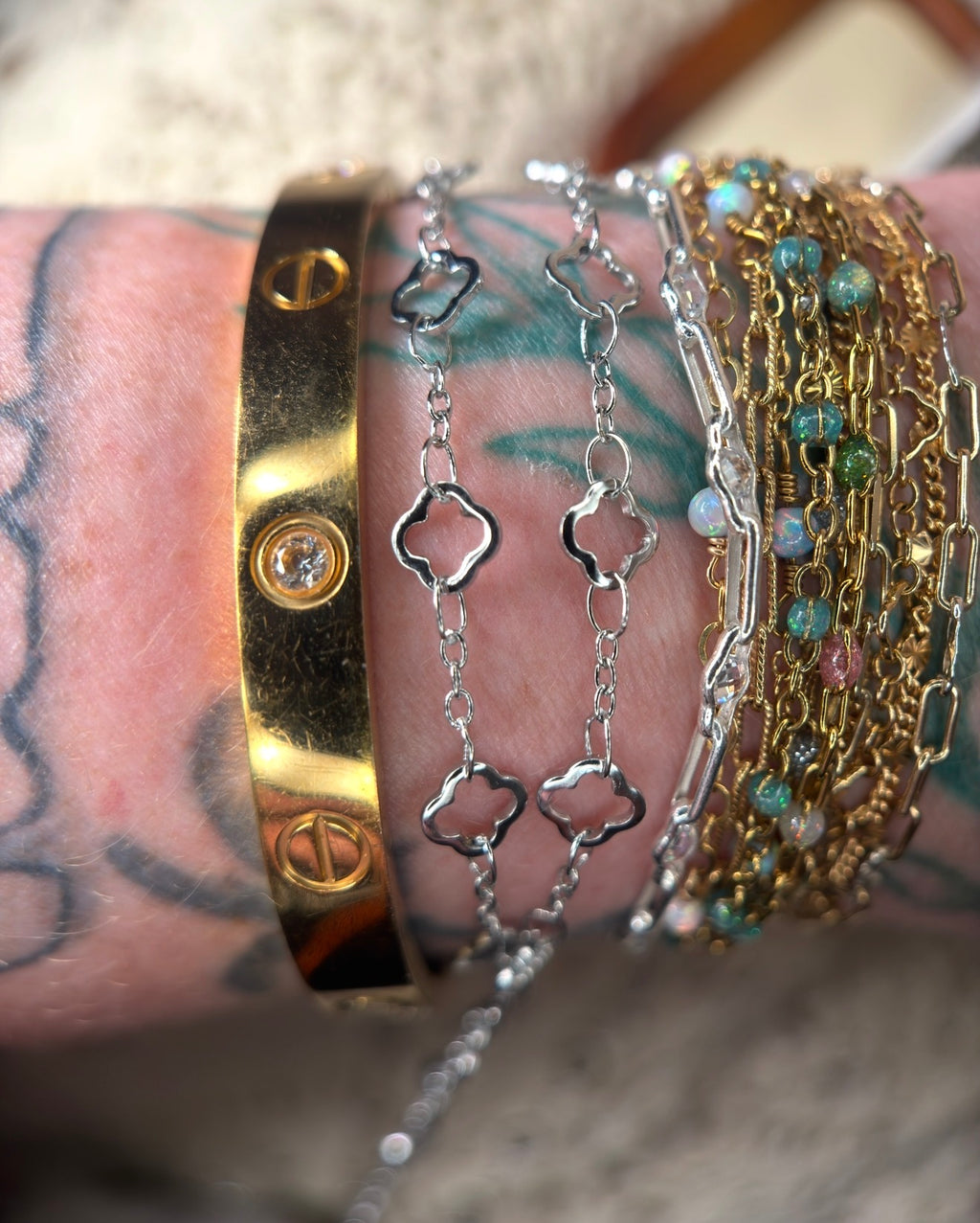 🍀 LUCKY NUMBER THREE — 1:3 Clover Chain