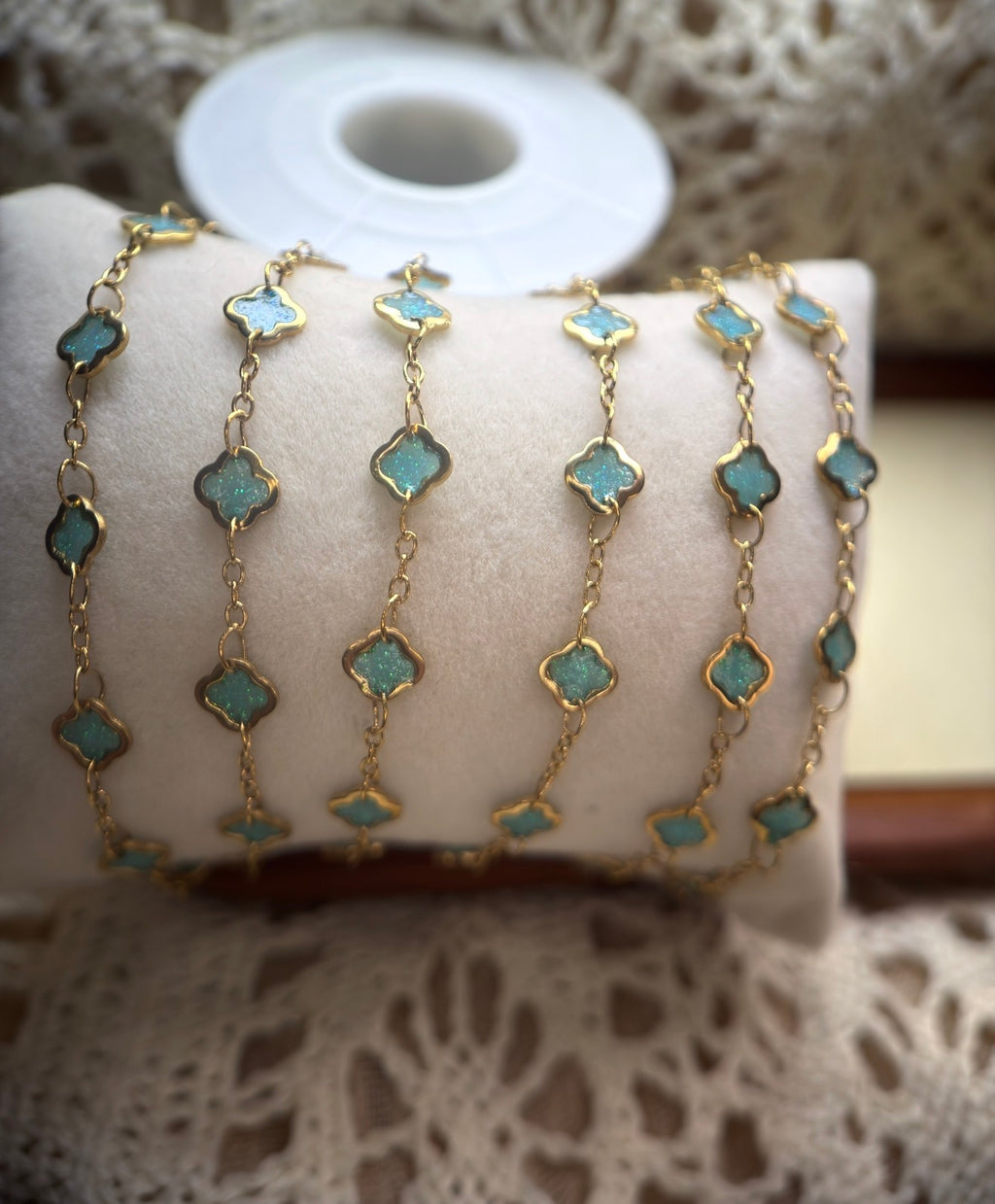 Sparkly Ocean Blue Clover | 14K PVD Gold