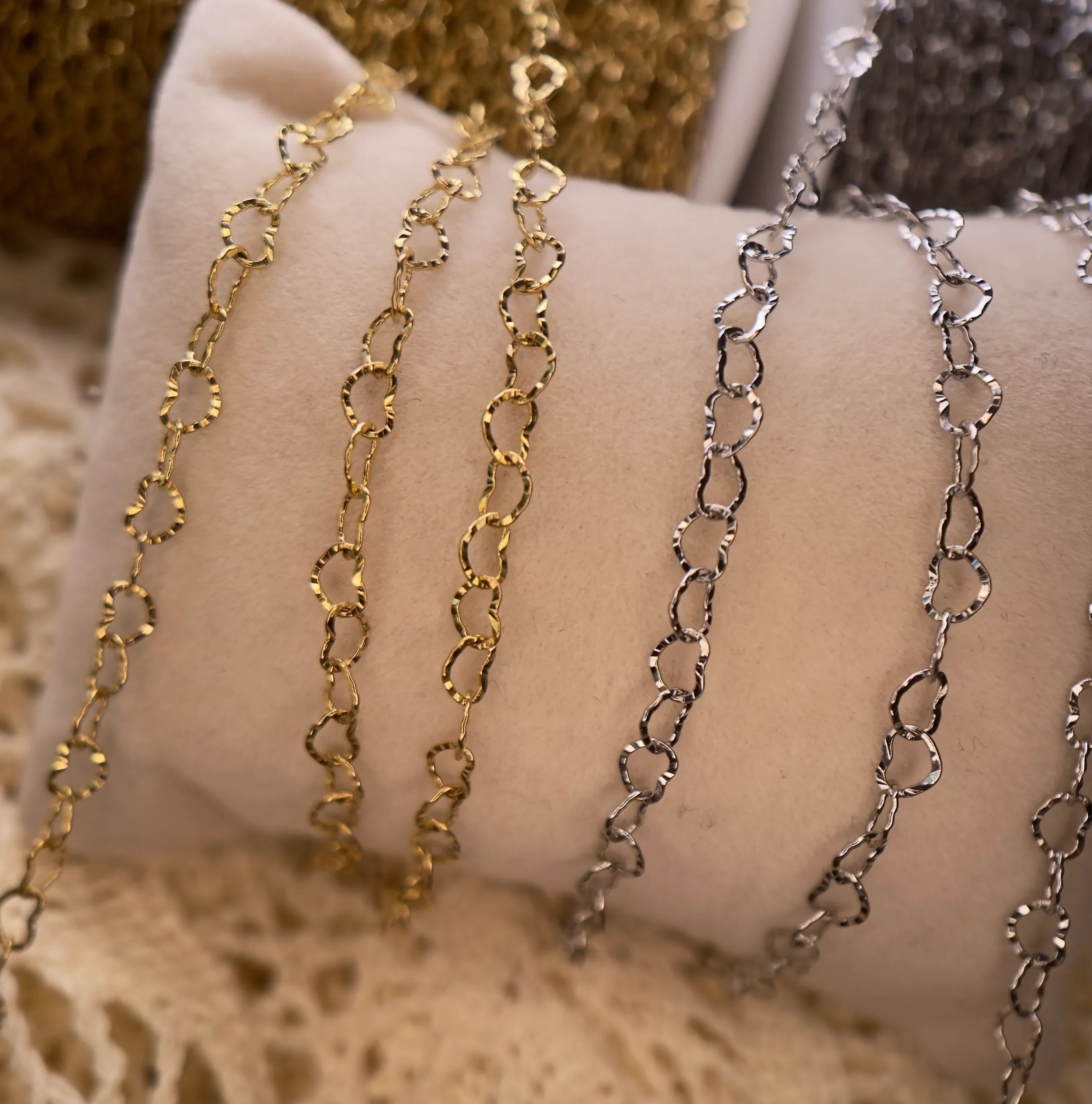 Sunflower Hearts Textured Chain