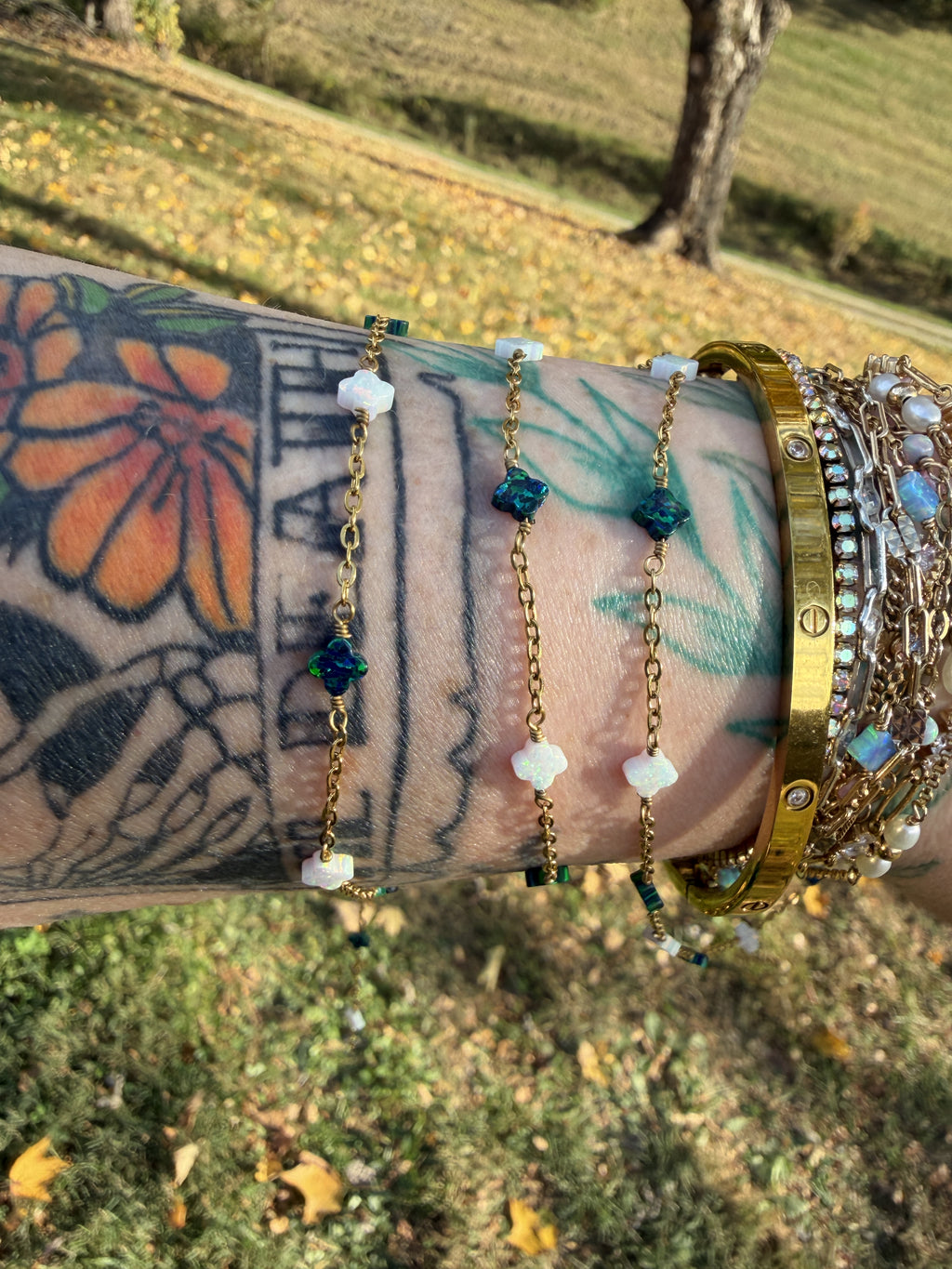 Emerald Glow Opalite Clover Chain TM