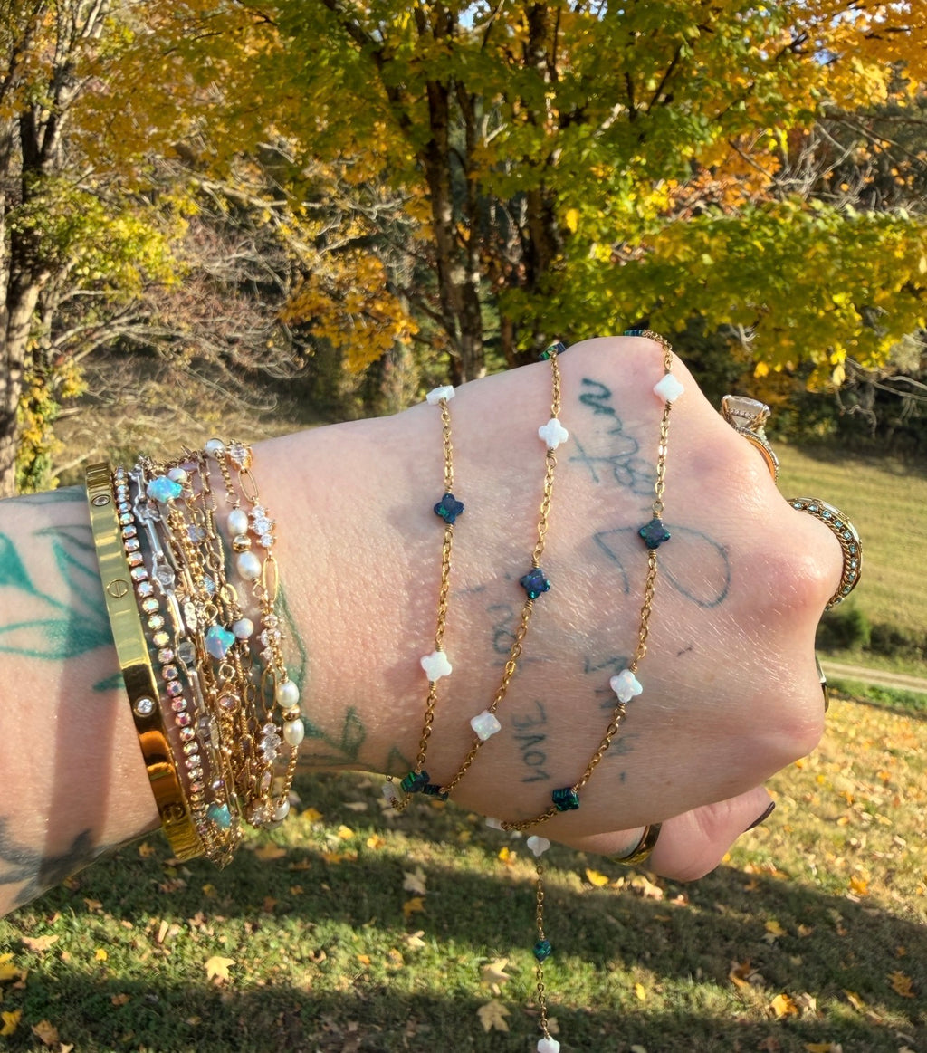 Emerald Glow Opalite Clover Chain TM