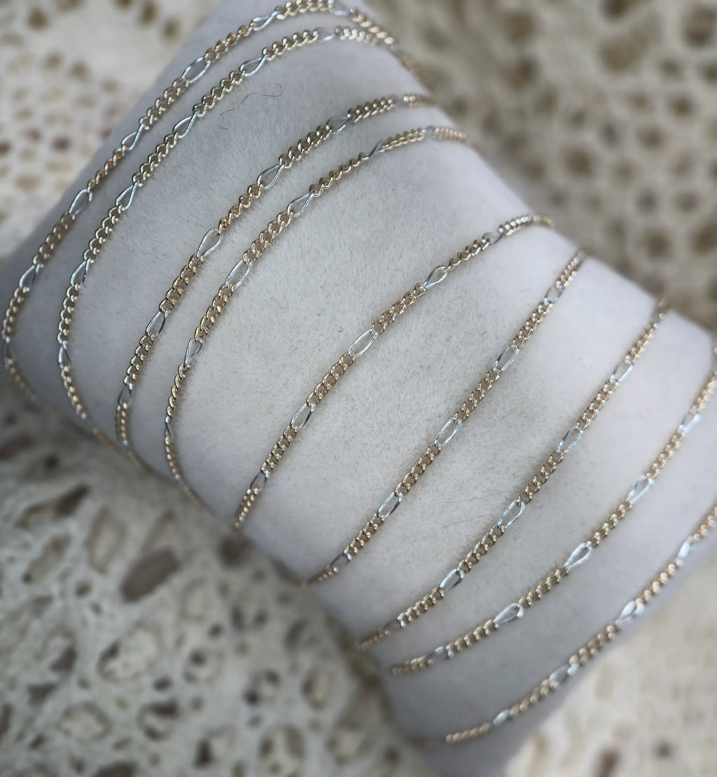 The Angie | Mixed Metal Figaro Chain