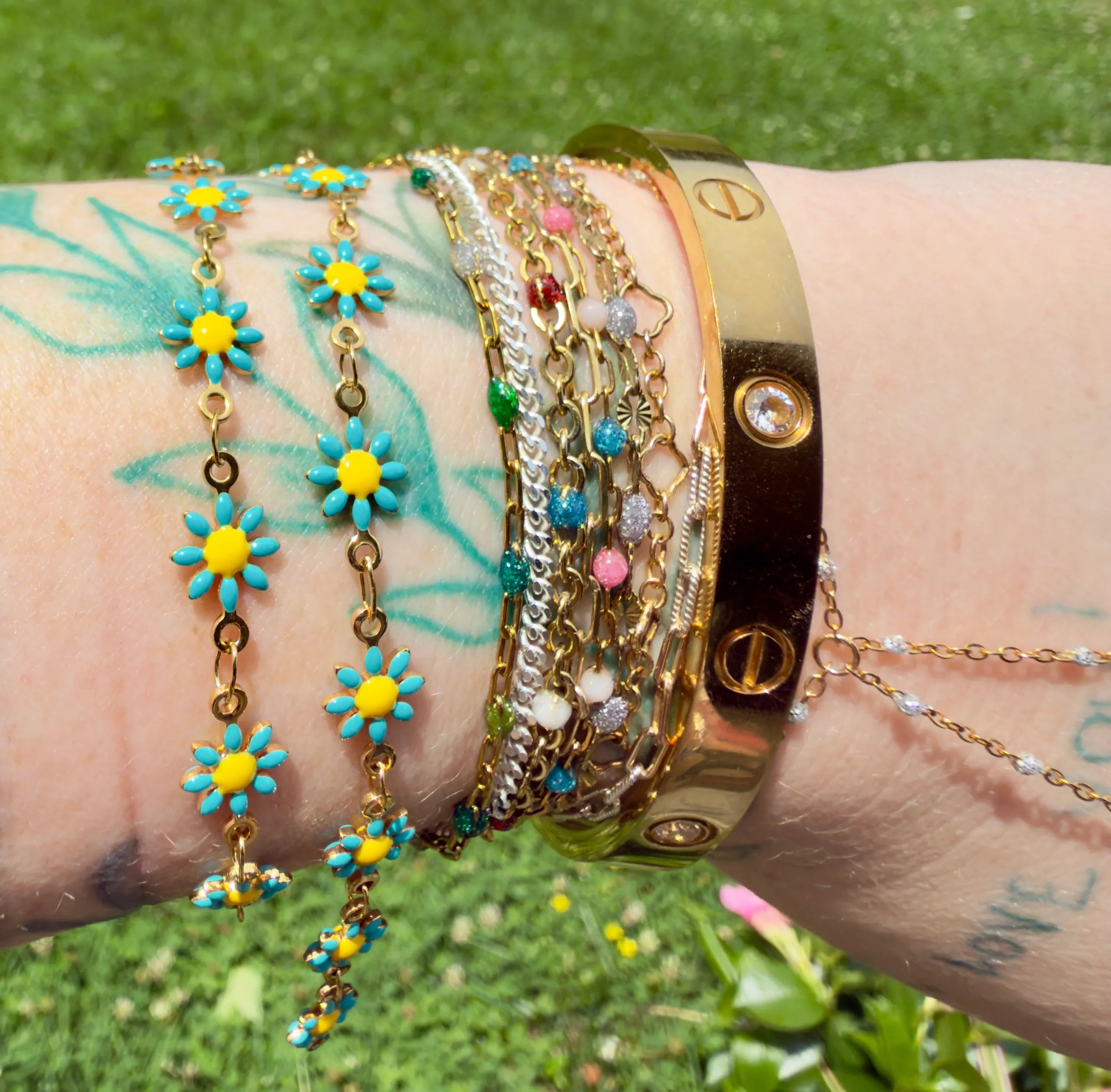 Blue Skies Daisy | 14k PVD Gold Chain