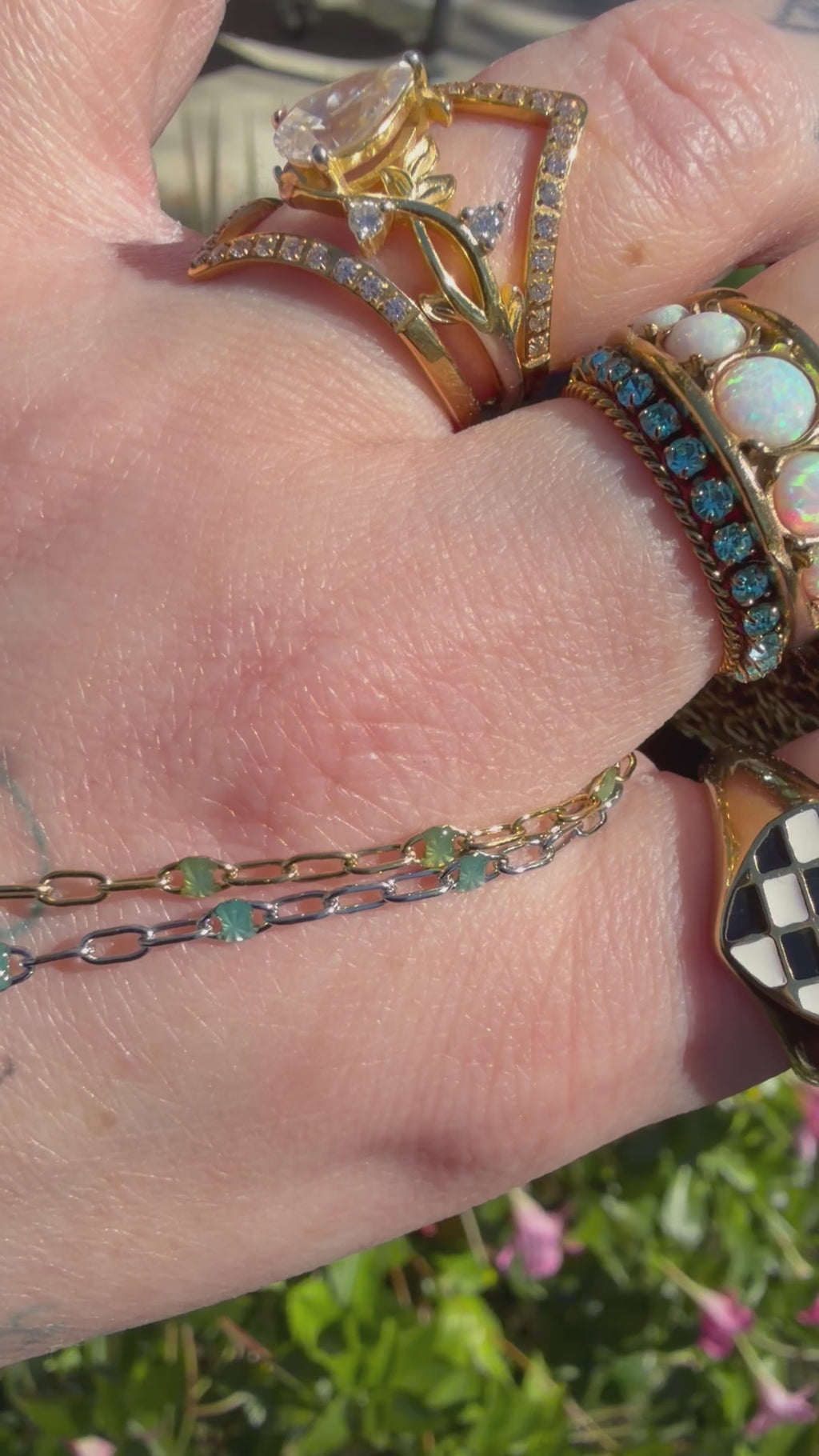 Tourmaline Glow Sunburst Paperclip Chain 1:3